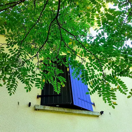 Fleur De Tilleul Casa vacanze Vailhourles