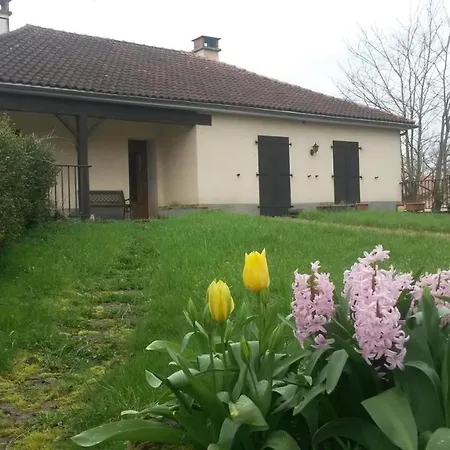 Fleur De Tilleul Holiday home Vailhourles