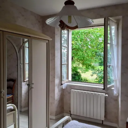 Holiday home Fleur De Tilleul *