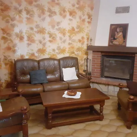 Дом отдыха Fleur De Tilleul Vailhourles