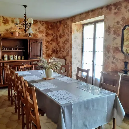 Fleur De Tilleul Vailhourles