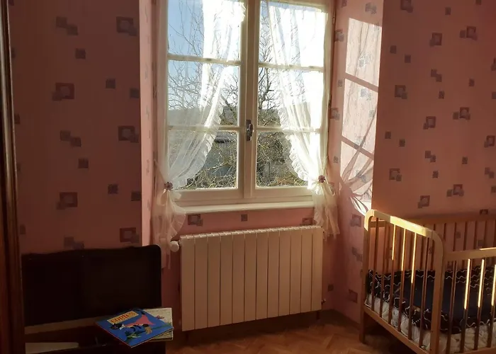 Fleur De Tilleul Nyaraló Vailhourles