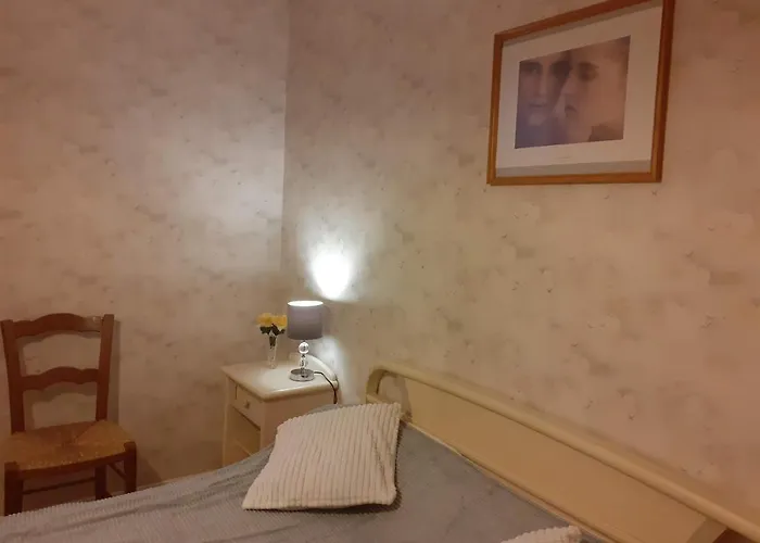 Fleur De Tilleul Vailhourles